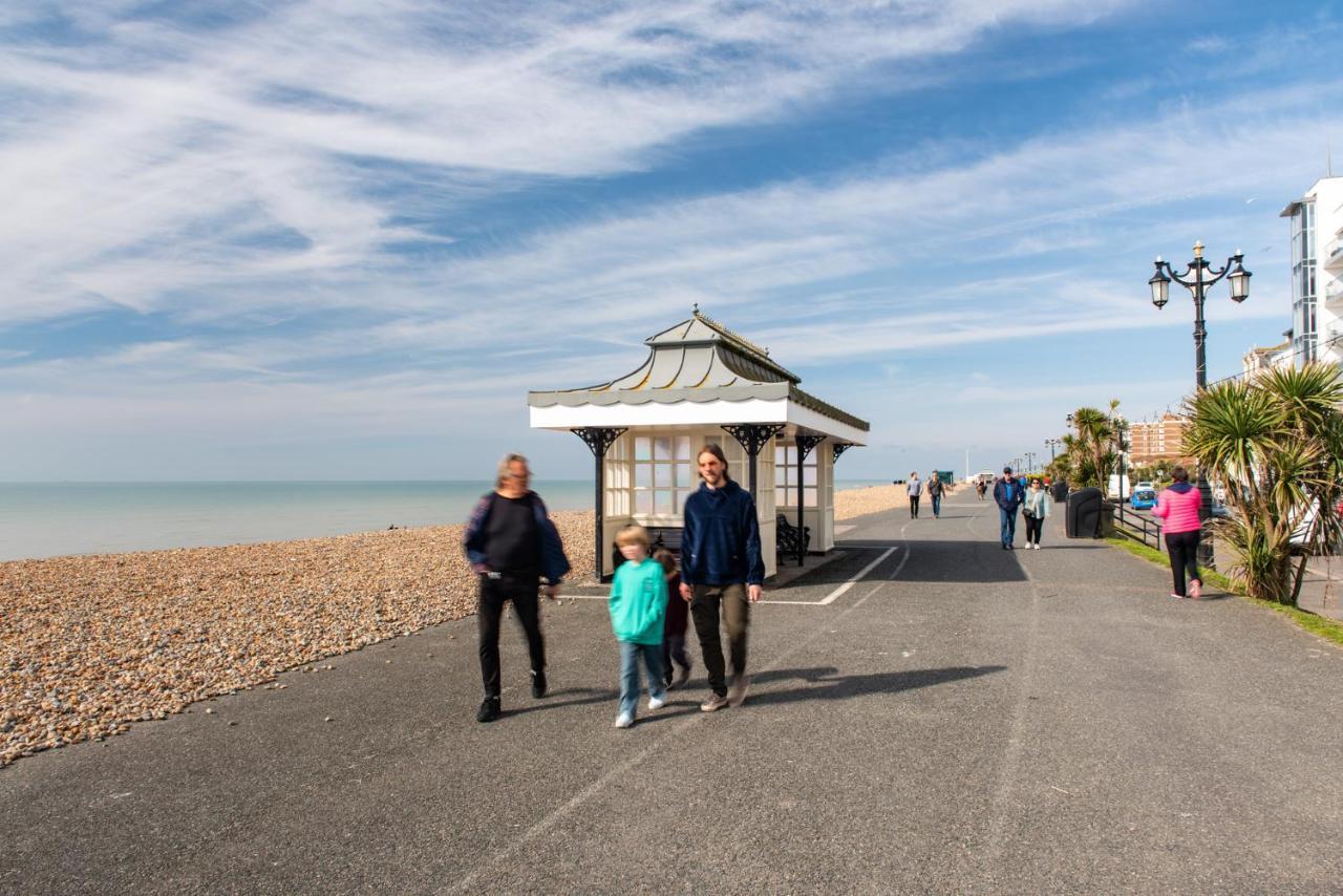 Stunning 2 Bed Apartment Sea Views And Parking Worthing Esterno foto