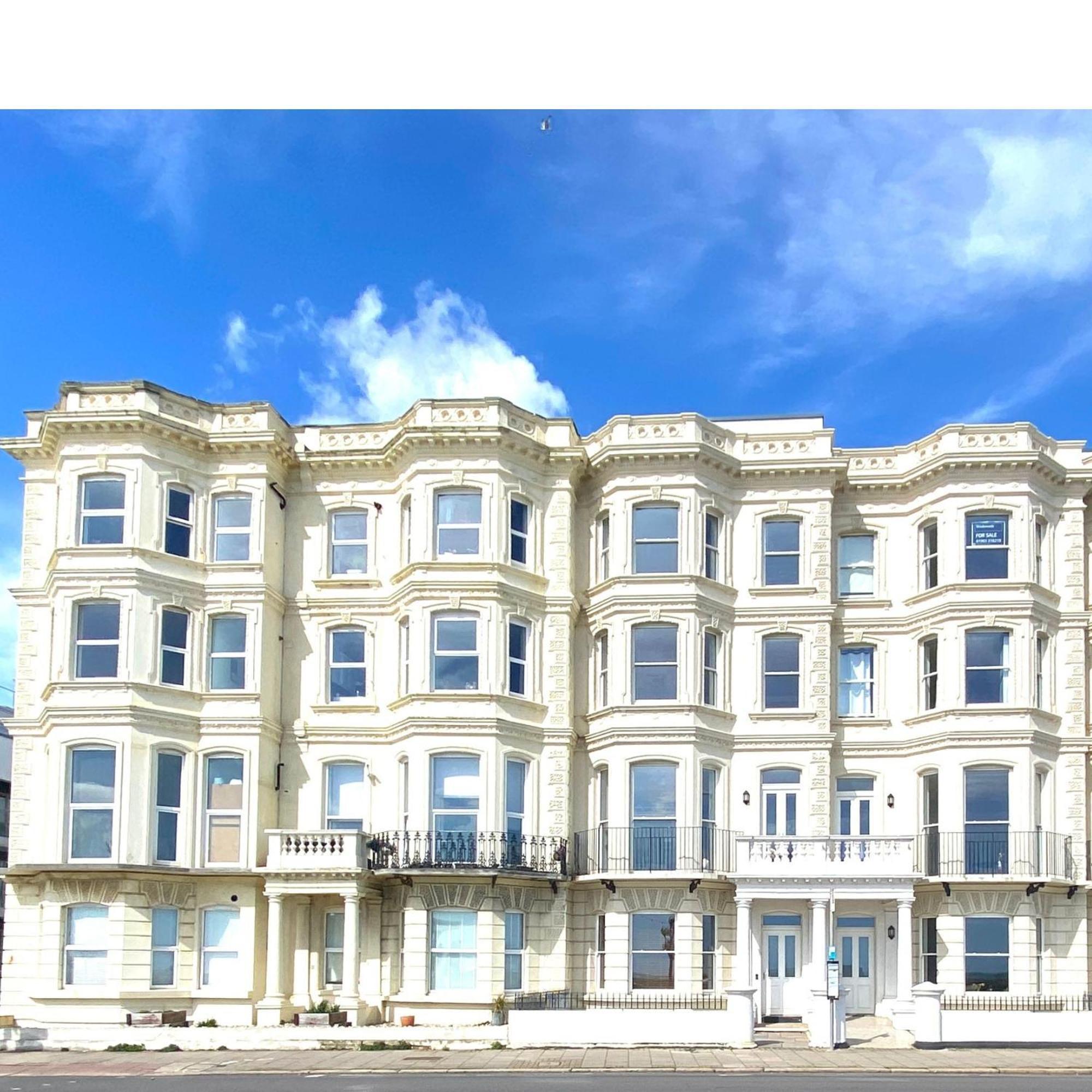 Stunning 2 Bed Apartment Sea Views And Parking Worthing Esterno foto